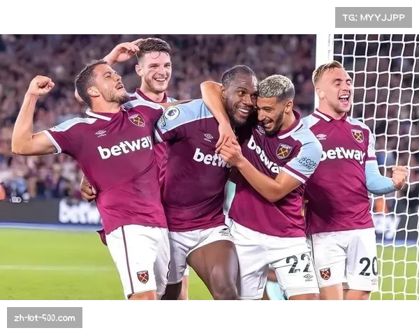 诺丁汉森林控球率51%基本持平伯恩利，吉布斯怀特帽子戏法显效率优势